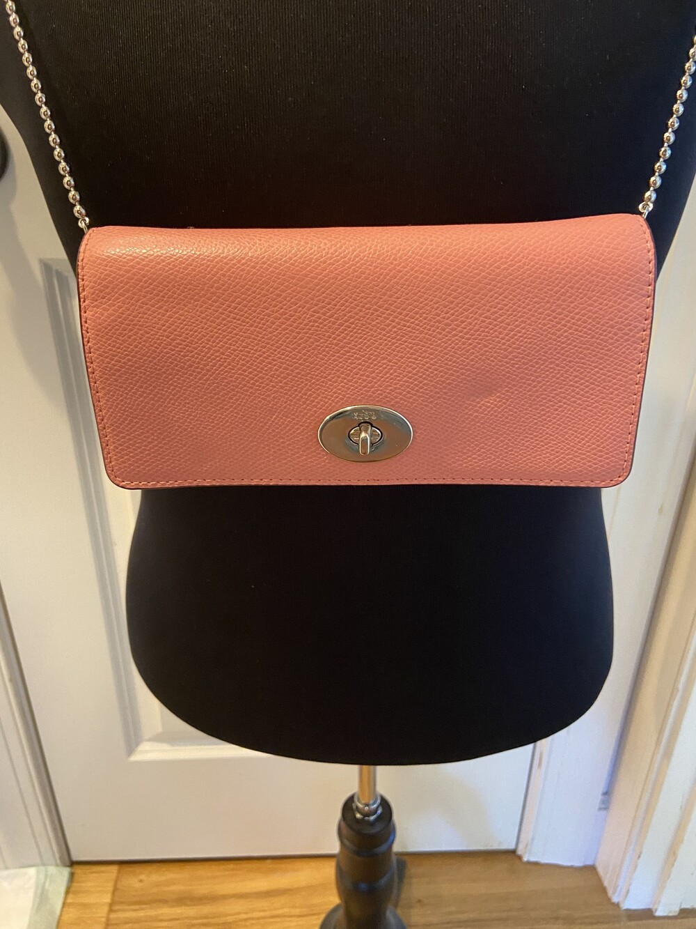 Coach Shoulder Bag Pink Leather Silver Hardware Turn-Lock Closure